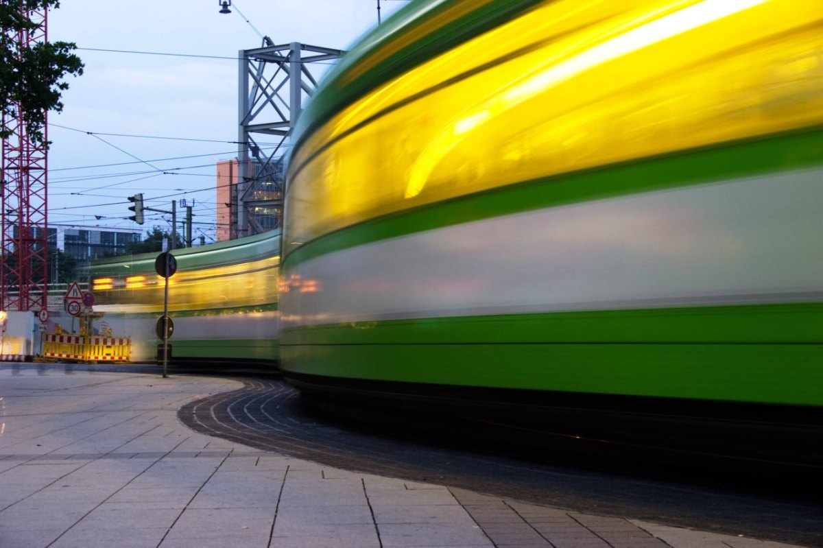 straßenbahn hannover.jpg