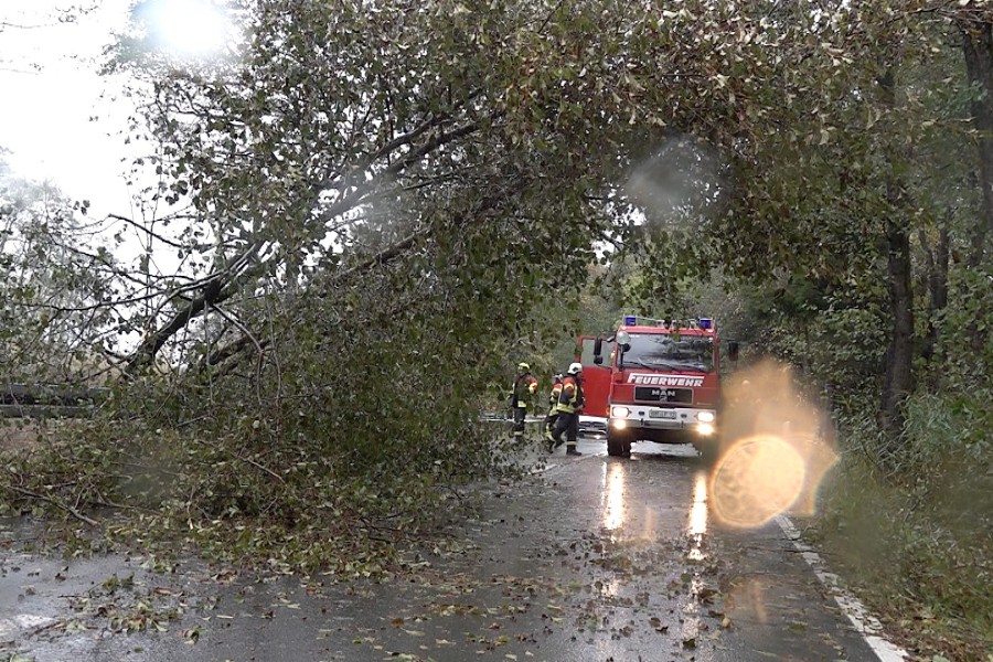 Feuerwehreinsatz zwischen Schierke und Drei Annen Hohne.