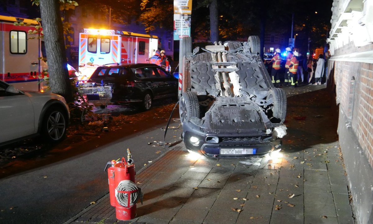 Mehr als 50 Autos in Braunschweig demoliert