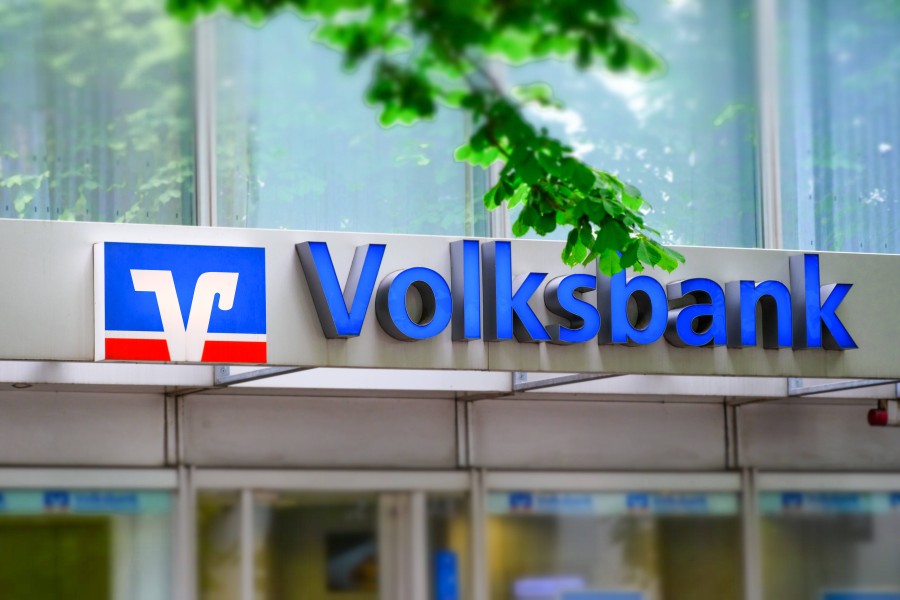 Eine Volksbank-Filiale in Wolfsburg hat dicht gemacht. Für viele ist das jetzt ein Problem. (Symbolbild)