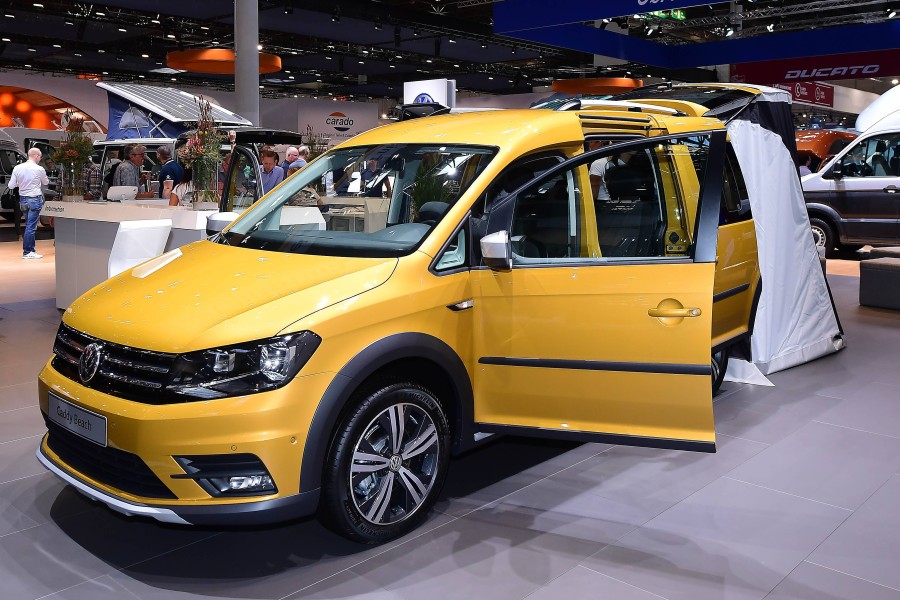 Der VW Caddy auf einer Messe im Jahr 2019: (Archiv)