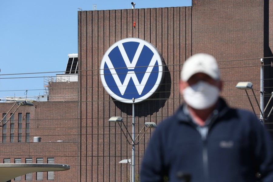 VW: Der Autobauer setzt wieder mehr auf Home-Office. (Symbolbild)