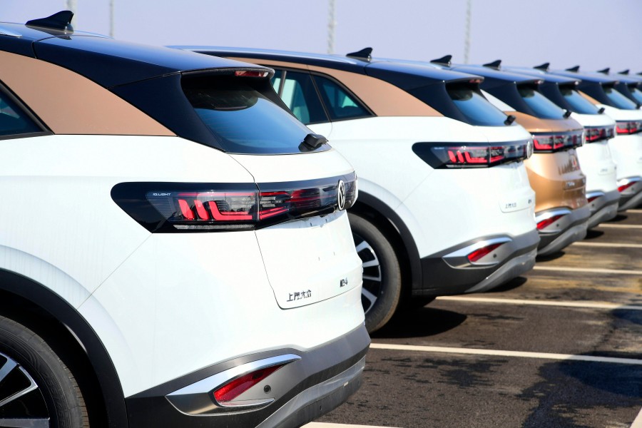 Kommt bei der Lieferung der Elektro-Autos eine Zusatzpauschale auf die VW-Kunden zu?