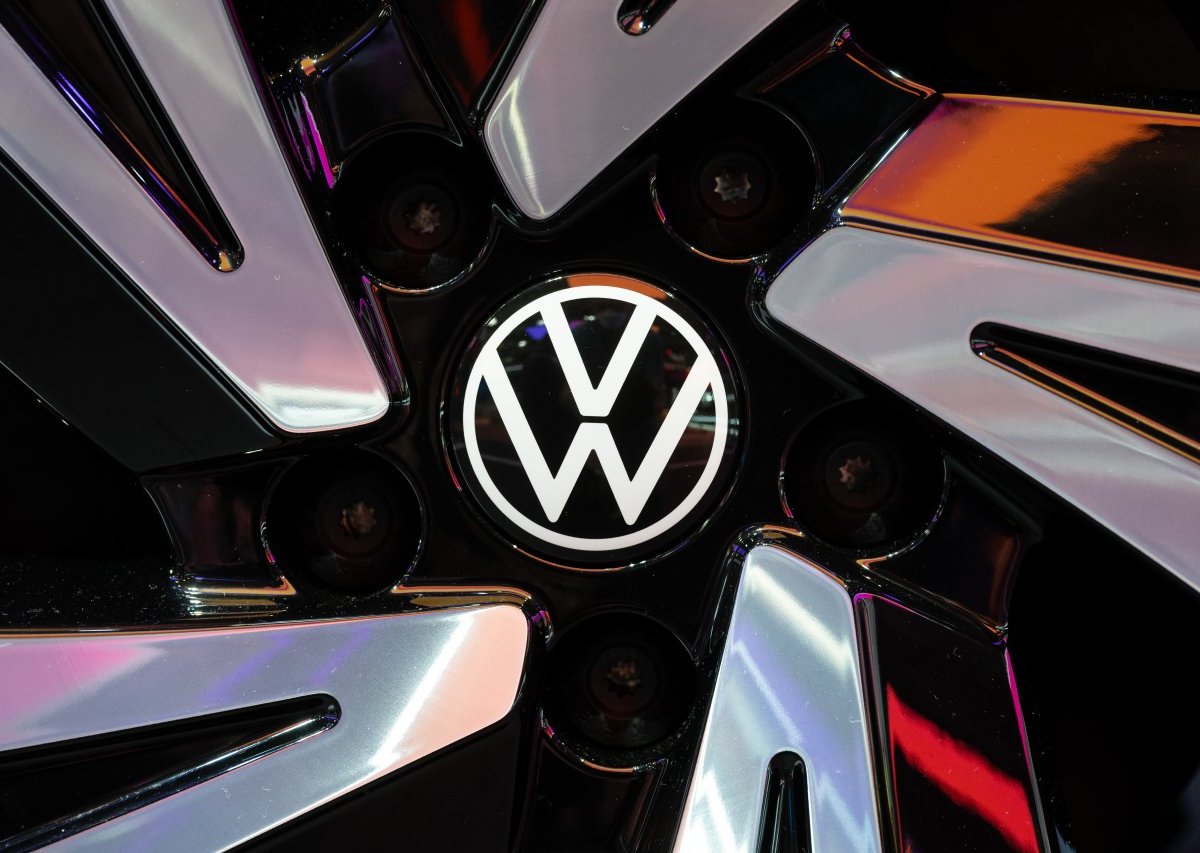 vw logo acer