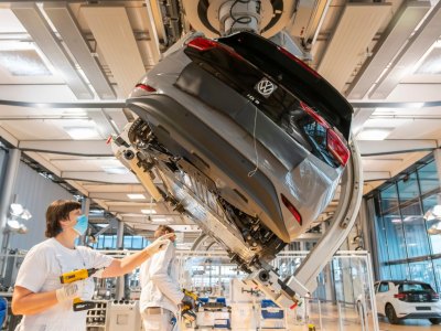 vw mitarbeiter auto.jpg