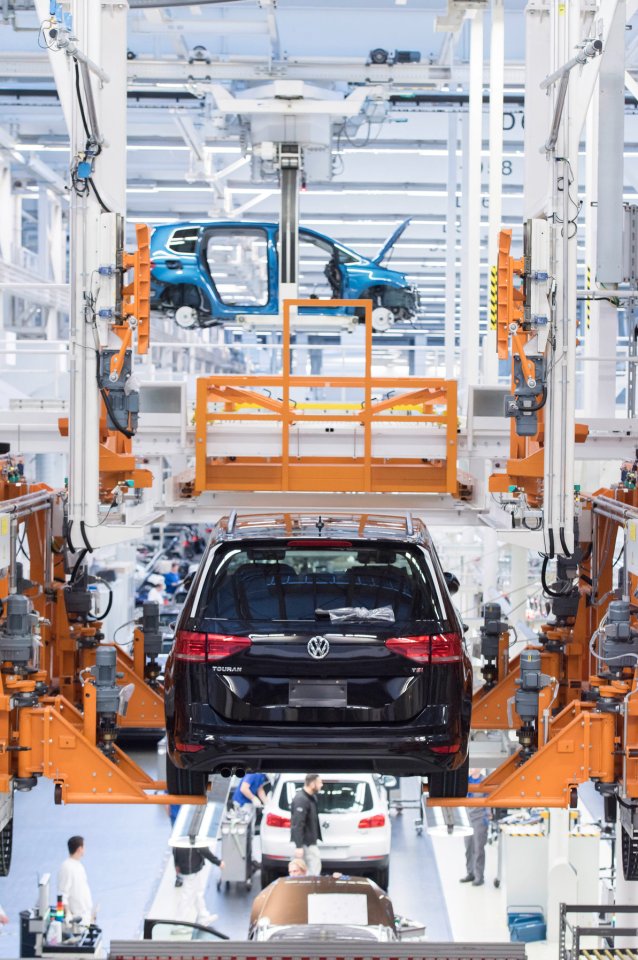 vw produktion touran wolfsburg