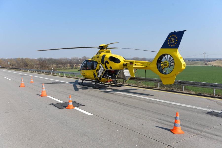 Schwerer Crash auf der A2 bei Hannover! (Symbolbild)