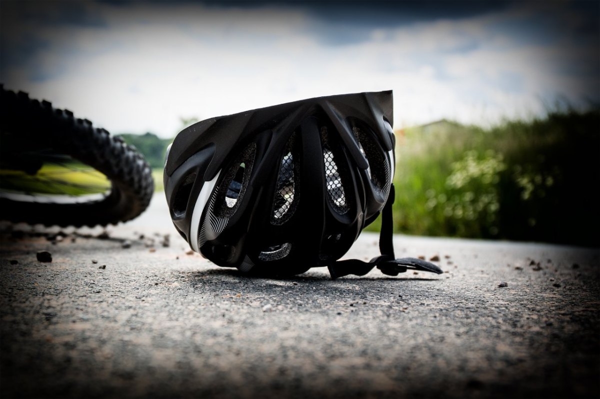 Hohenhameln peine fahrrad unfall helm