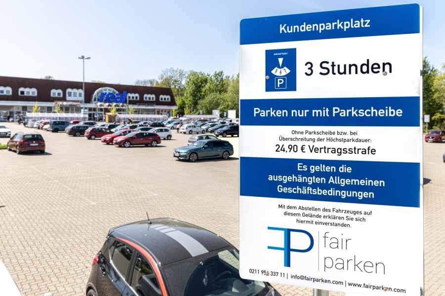 Real in Salzgitter hat eine neue Parkplatz-Regelung – und die gefällt nicht jedem. 