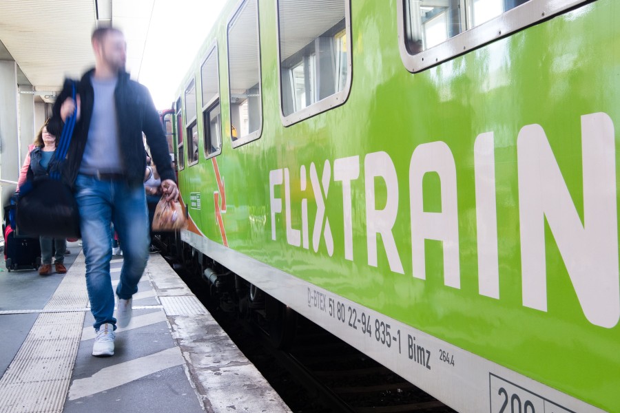 Flixtrain hält bald auch in Braunschweig. Auch Wolfsburg wird wieder angefahren. (Archivbild)