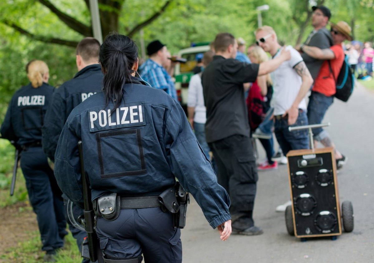 vatertag braun schweig polizei prinzenpark