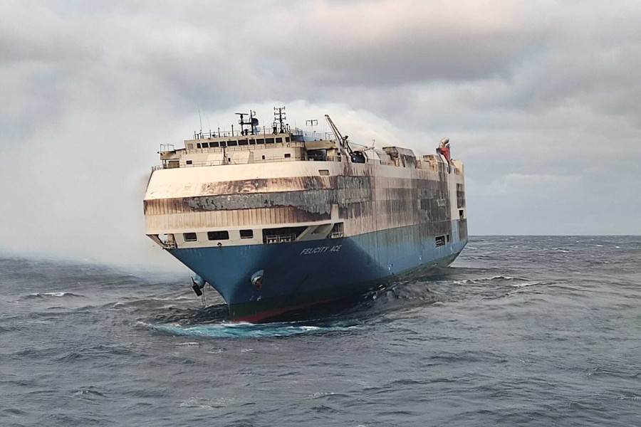 Die „Felicity Ace“ ist im Meer untergegangen und mit ihr Hunderte Luxusautos von VW und Co., Der Frachter sank vor den Azoren. Sind diese jetzt bedroht?