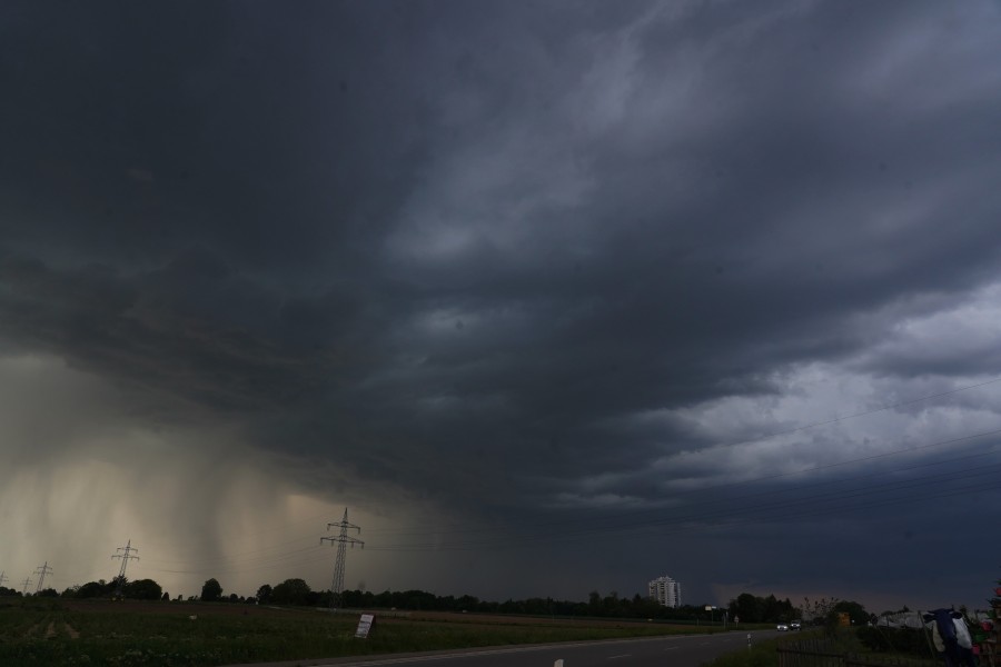 Wetter: Dunkle Wolken über Niedersachsen! Am Freitag könnte der nächste Sturm auf uns zu rollen. (Symbolbild)