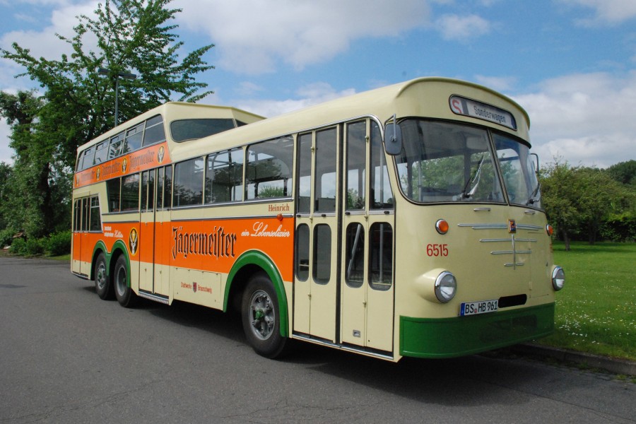 Der Büssing-Bus fährt wieder durch Braunschweig! 