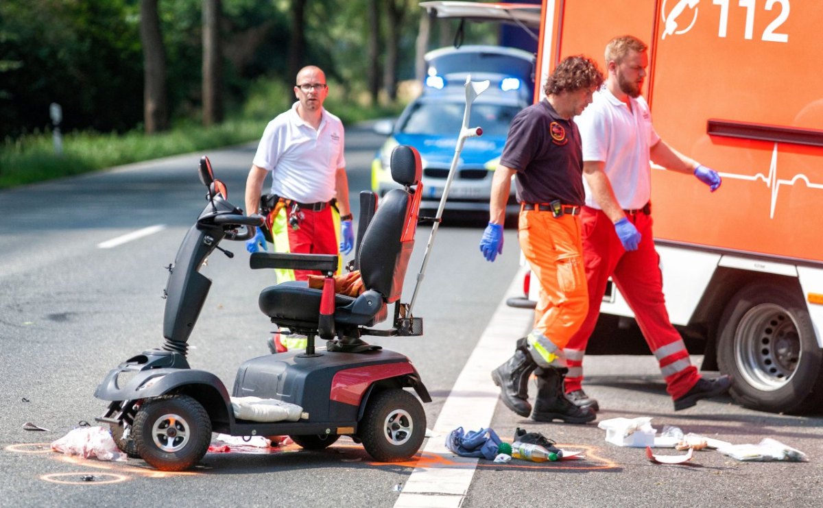 Hannover Krankenfahrstuhl Unfall