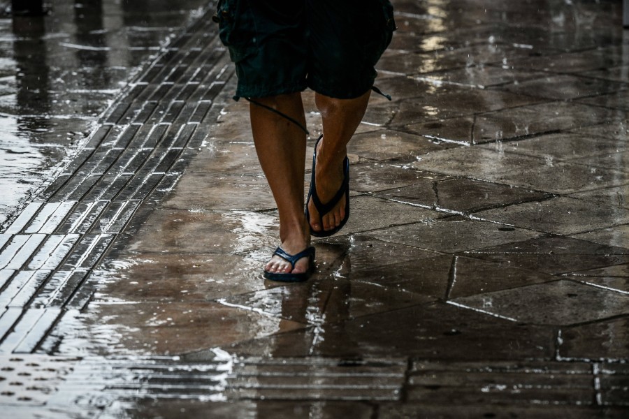 Hitzehammer am Wochenende! Danach wird das Wetter in Niedersachsen ziemlich ungemütlich. (Symbolbild)