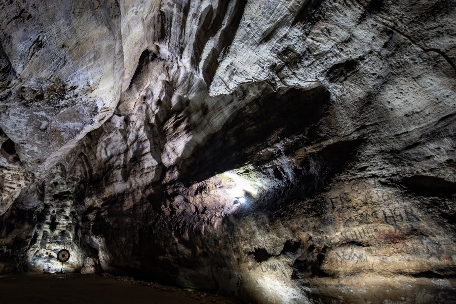 Die Einhornhöhle im Harz wurde zur „Mondkulisse“. (Archivbild)