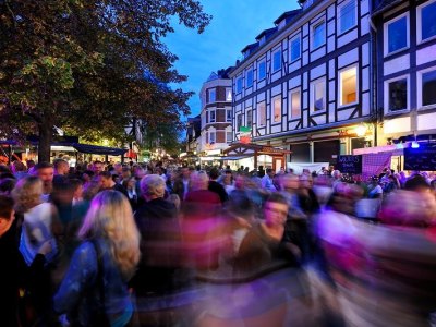 Schon bald steppt auf dem Magnifest in Braunschweig wieder der Bär. Doch eine Sache solltest du auf keinen Fall tun. (Symbolbild)