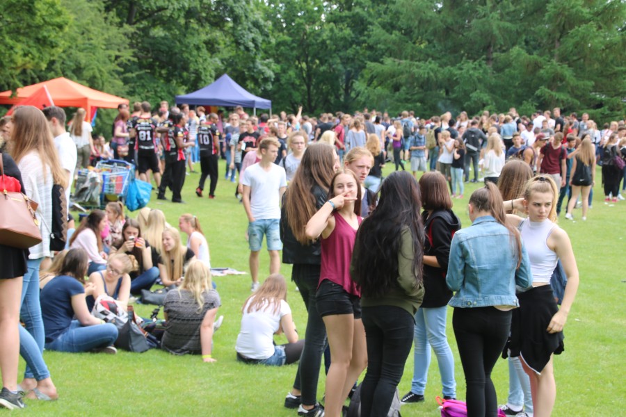 Bei gutem Wetter und guter Musik macht der Start in die Sommerpause erst so richtig Spaß.