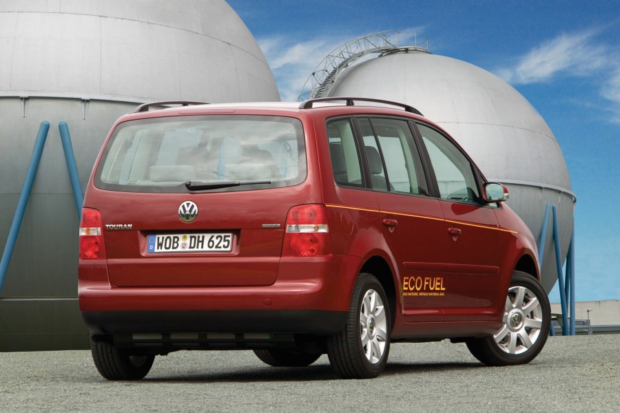VW ruft genau 4.308 Modelle des Touran EcoFuel zurück. (Archivbild)