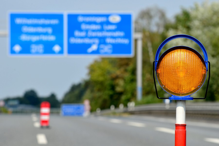 Bus-Unglück bei Hannover! Mehrere Stunden Stau auf der A7. (Symbolbild)