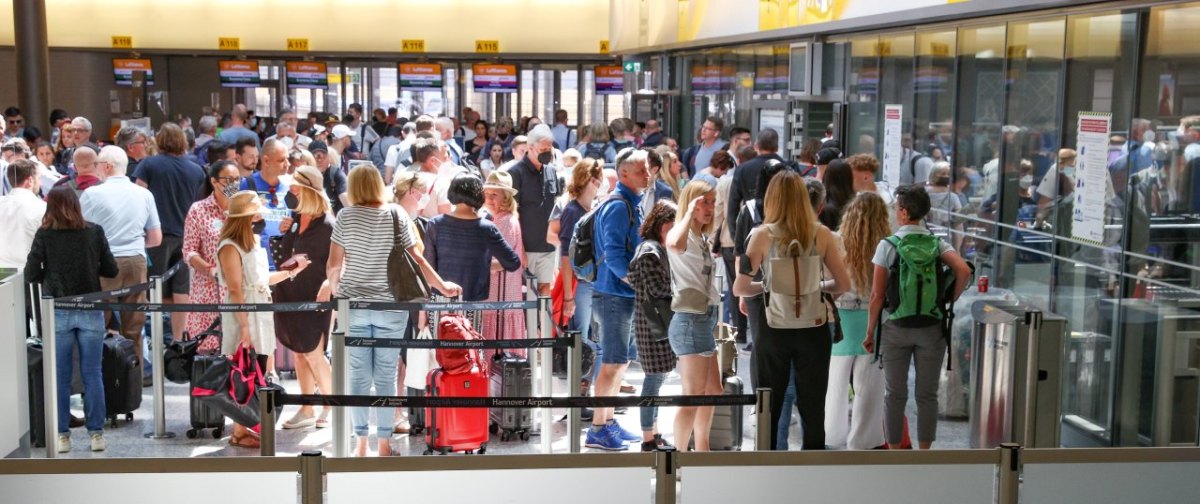 Flughafen-Hannover-Großeltern.jpg