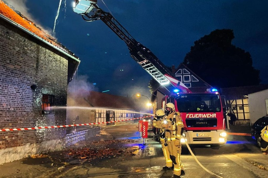 Bei dem Brand in Königsluttern ist ein Schaden von 50.000 Euro entstanden.