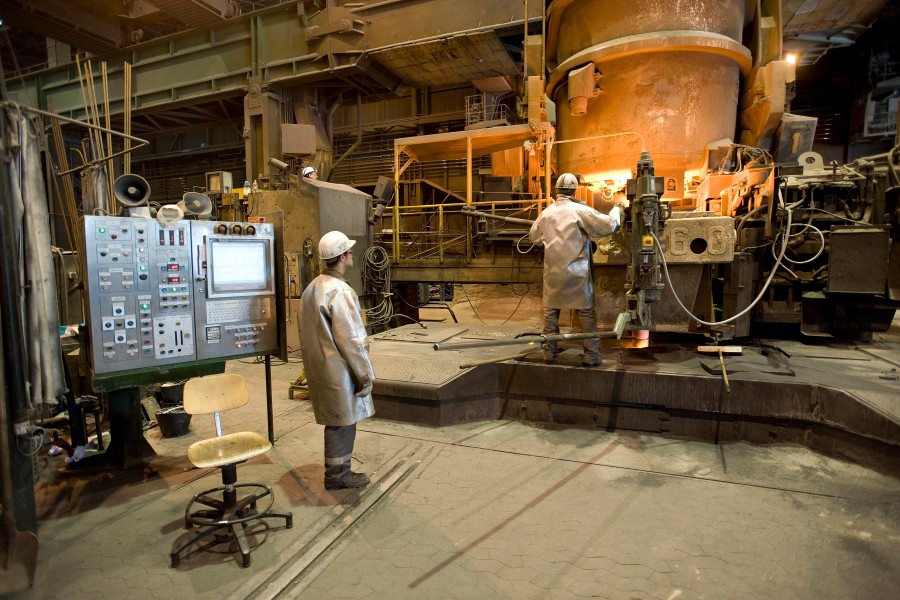 Die „Sendung mit der Maus“ stattet den Stahlwerken in Salzgitter einen Besuch ab. (Archivbild)