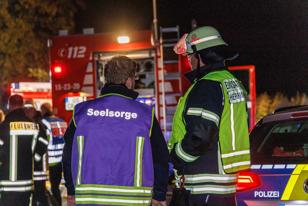 Der schreckliche Unfall in Niedersachsen hat eine ganze Familie aus dem Leben gerissen.