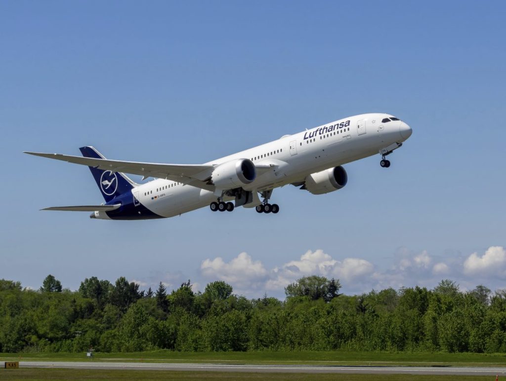 Die Lufthansa schickt am Samstag ihren Dreamliner nach Hannover.