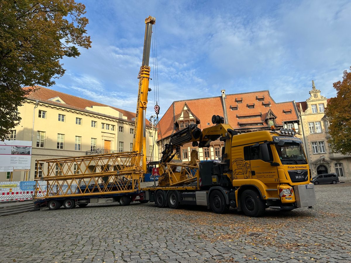 Kran auf dem Braunschweiger Burgplatz