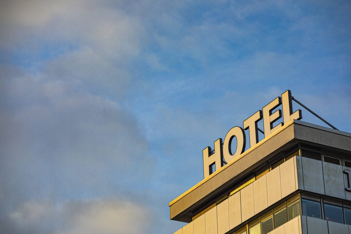 Hotel im Harz: Unglaublich, was ein Mann bei seinem Urlaub im Harz abgezogen hat.
