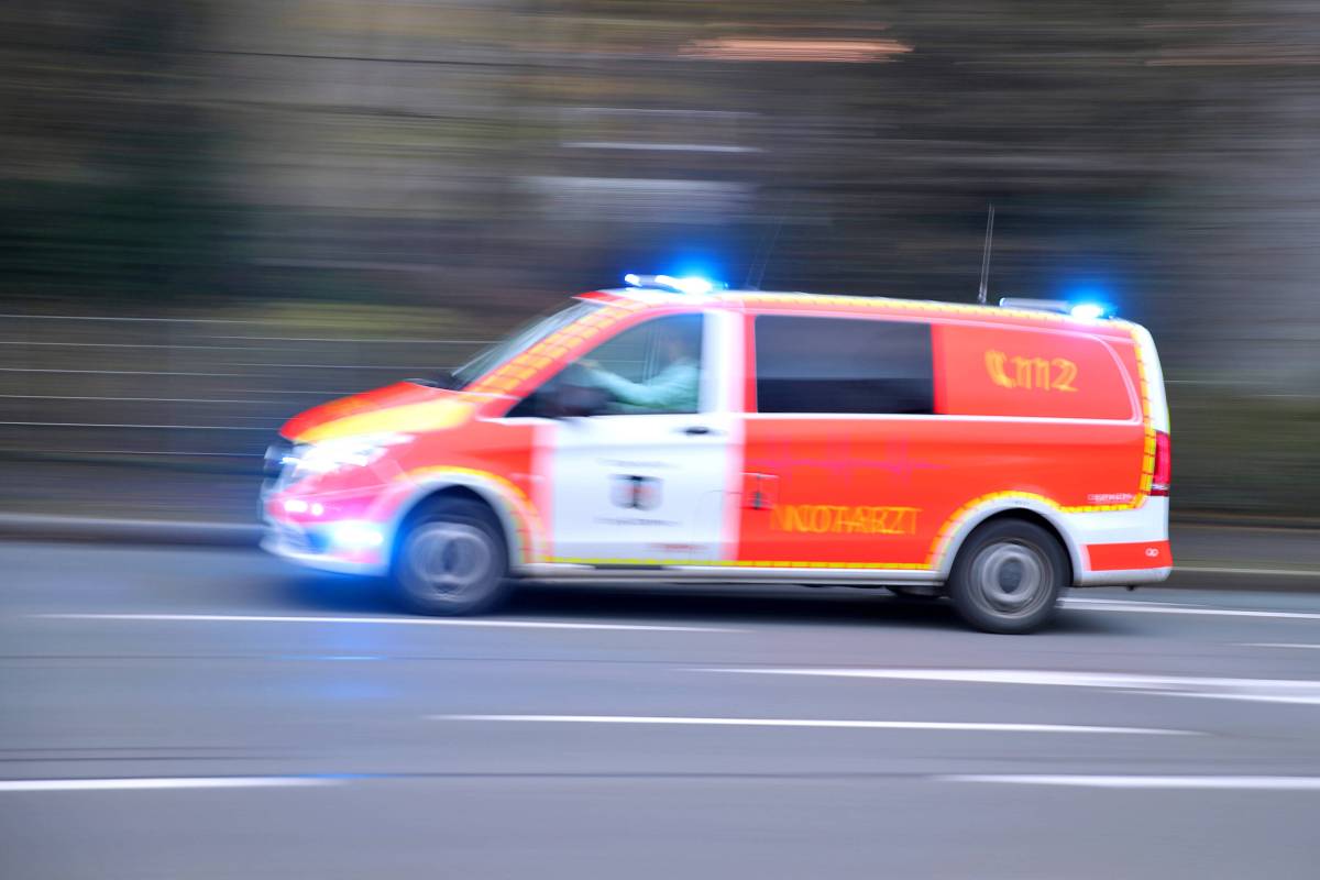 Schwerer Unfall auf einem VW-Parkplatz in Wolfsburg! (Symbolbild)