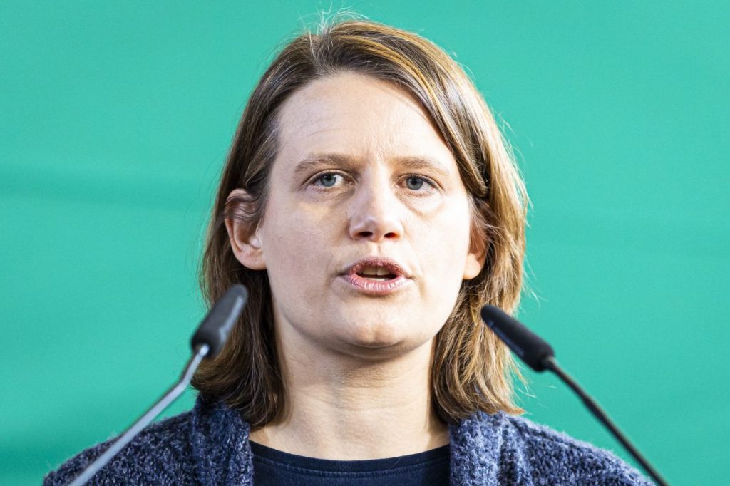 Als die Nominierung einer grünen Bildungsministerin statt eines roten Wirtschaftsministers für den VW-Aufsichtsrat beschlossen wurde, bekam Julia Willie Hamburg nicht nur Zustimmung.