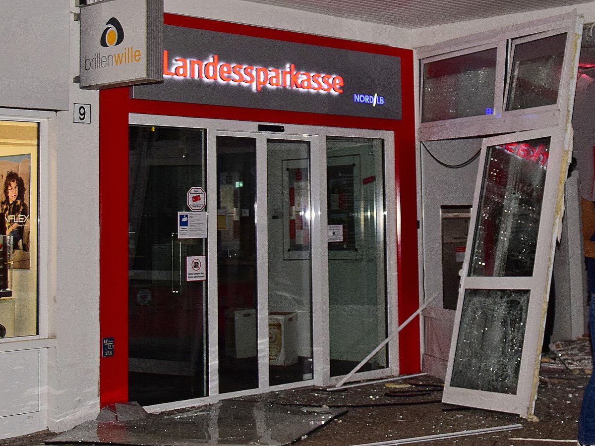 Schon wieder haben Unbekannte einen Geldautomat gesprengt. Diesmal in Braunschweig.