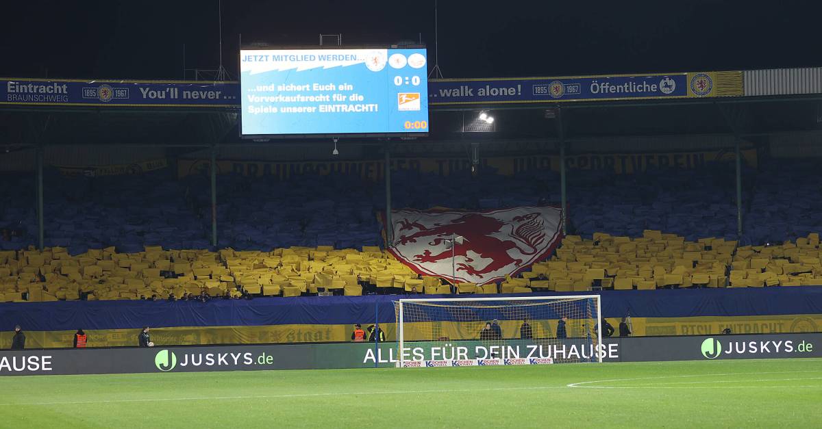 Eintracht Braunschweig muss wegen seiner Fans zahlen.
