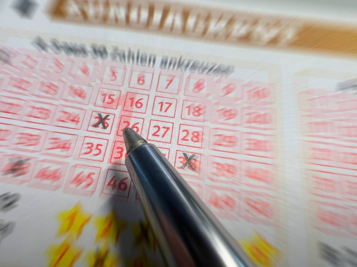 Ein Lotto-Spieler aus Niedersachsen hat richtig abgeräumt! (Symbolbild)