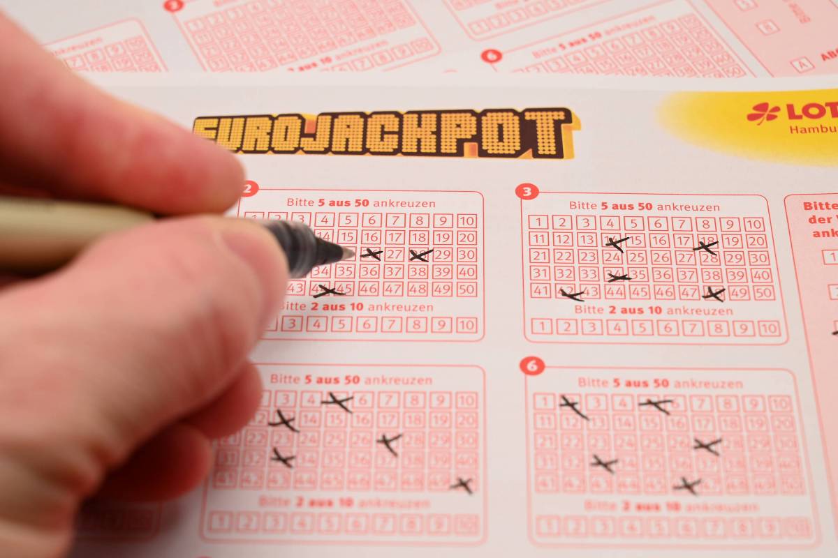 Das Lotto-Glück war gleich mit mehreren Spielern am Wochenende! (Symbolbild)