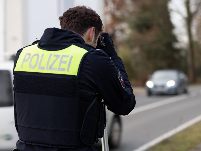 Kreis Gifhorn: Polizei erwischt Raser – das ganze Drama zeigt sich kurz danach
