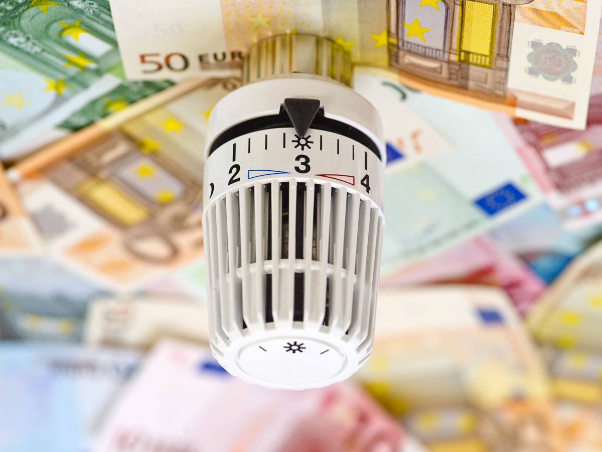 Energiekrise: 500 Euro Heiz-Bonus! SO kriegst du das Extra-Geld