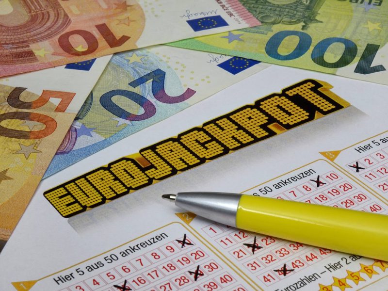 Lotto in Niedersachsen: Mega-Gewinn bei Eurojackpot! Nur eine Zahl fehlte zum Millionen-Jackpot