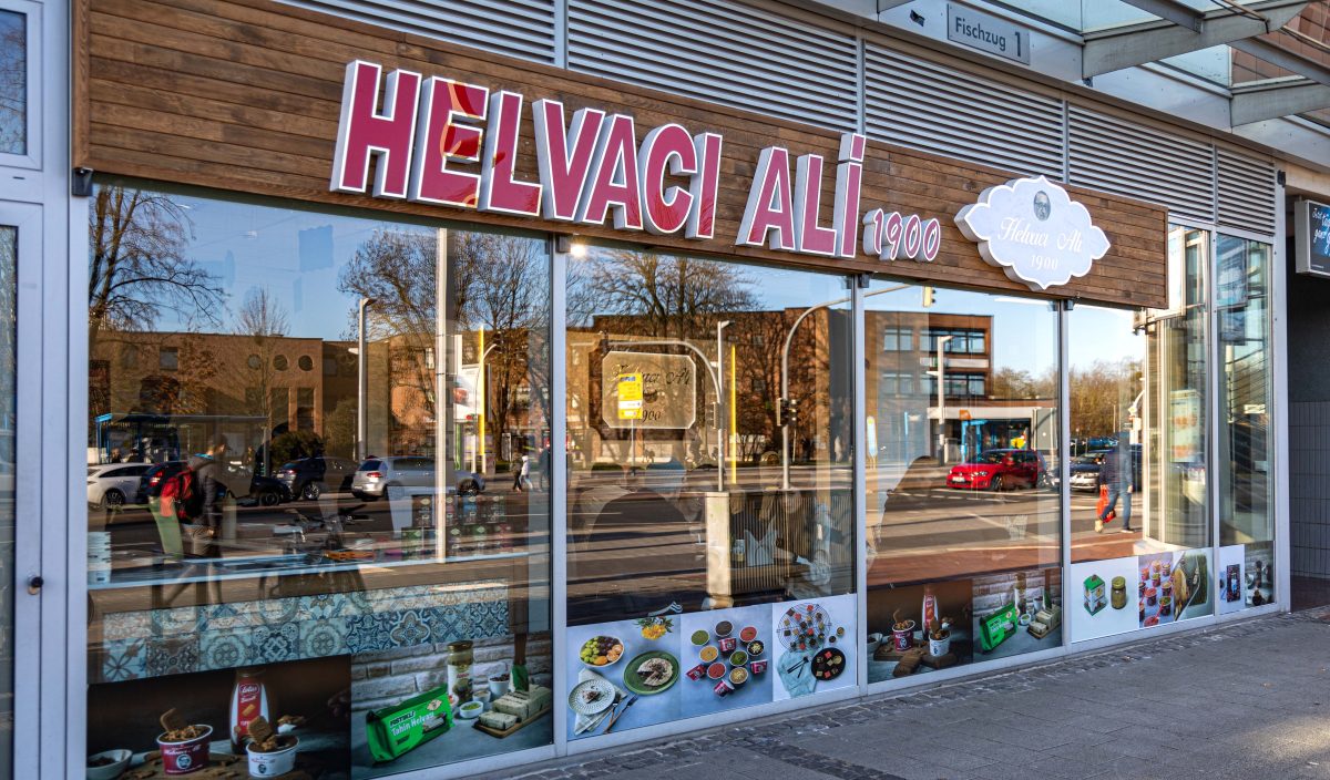 In Salzgitter hat ein neuer Laden eröffnet – doch viele sind sich unsicher, was es dort wirklich gibt.