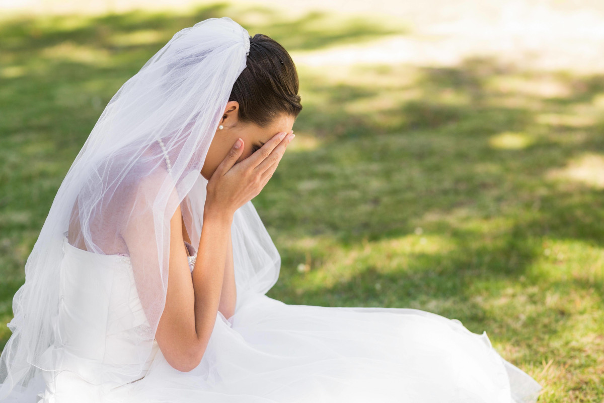 Hochzeit-Braut-weiht-Mutter-in-Pl-ne-ein-ihre-Reaktion-ist-schamlos