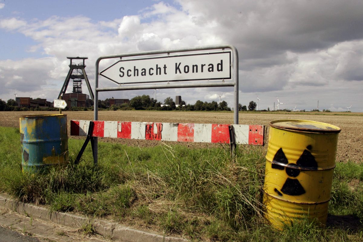 Die Fertigstellung des umstrittenen Atommüllendlagers Schacht Konrad in Salzgitter im verzögert sich erneut um Jahre.