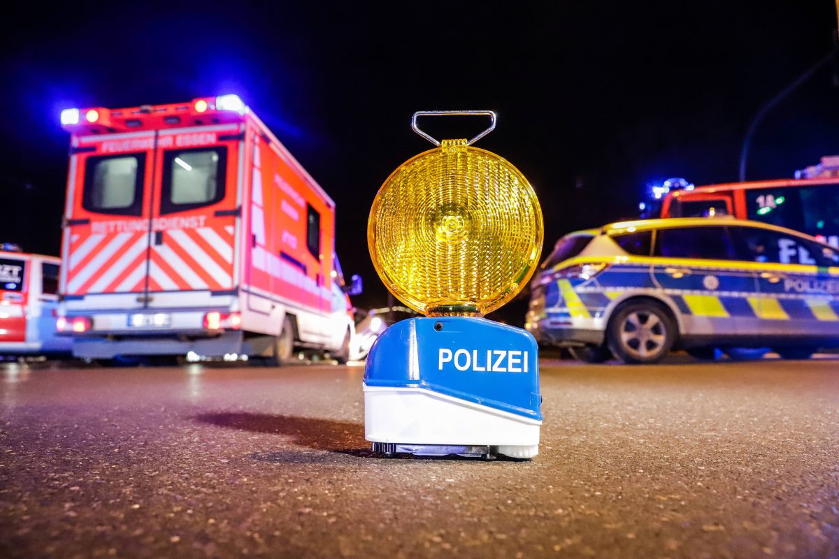 Dramatische Szenen in Wolfsburg! Eine Autofahrerin wollte einem Mann helfen – dann kam es zur Katastrophe.
