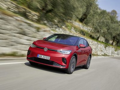 VW ID.5 auf der Straße