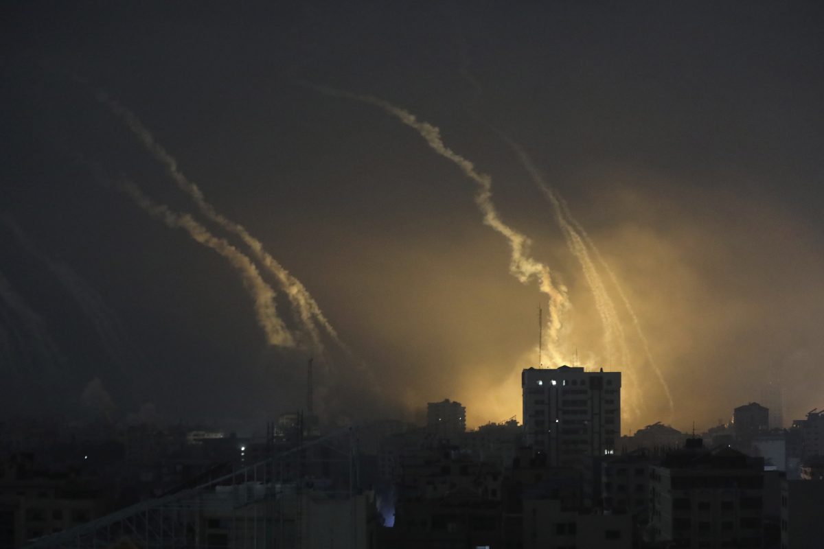 Im Gazastreifen eskalieren die Kämpfe, während Israel seine Bodenoperationen ausweitet. Hier die aktuellen Entwicklungen über die Lage im Nahen Osten.