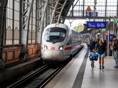 Deutsche Bahn mit sieben Änderungen im Oktober. Nicht alle Kunden sind begeistert.