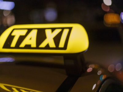 Taxi