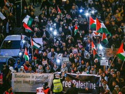 Eine pro-palästinensische Demonstration in Berlin eskalierte teilweise, als ein Student seine Solidarität zu Israel bekundete und eine Flagge zeigte.